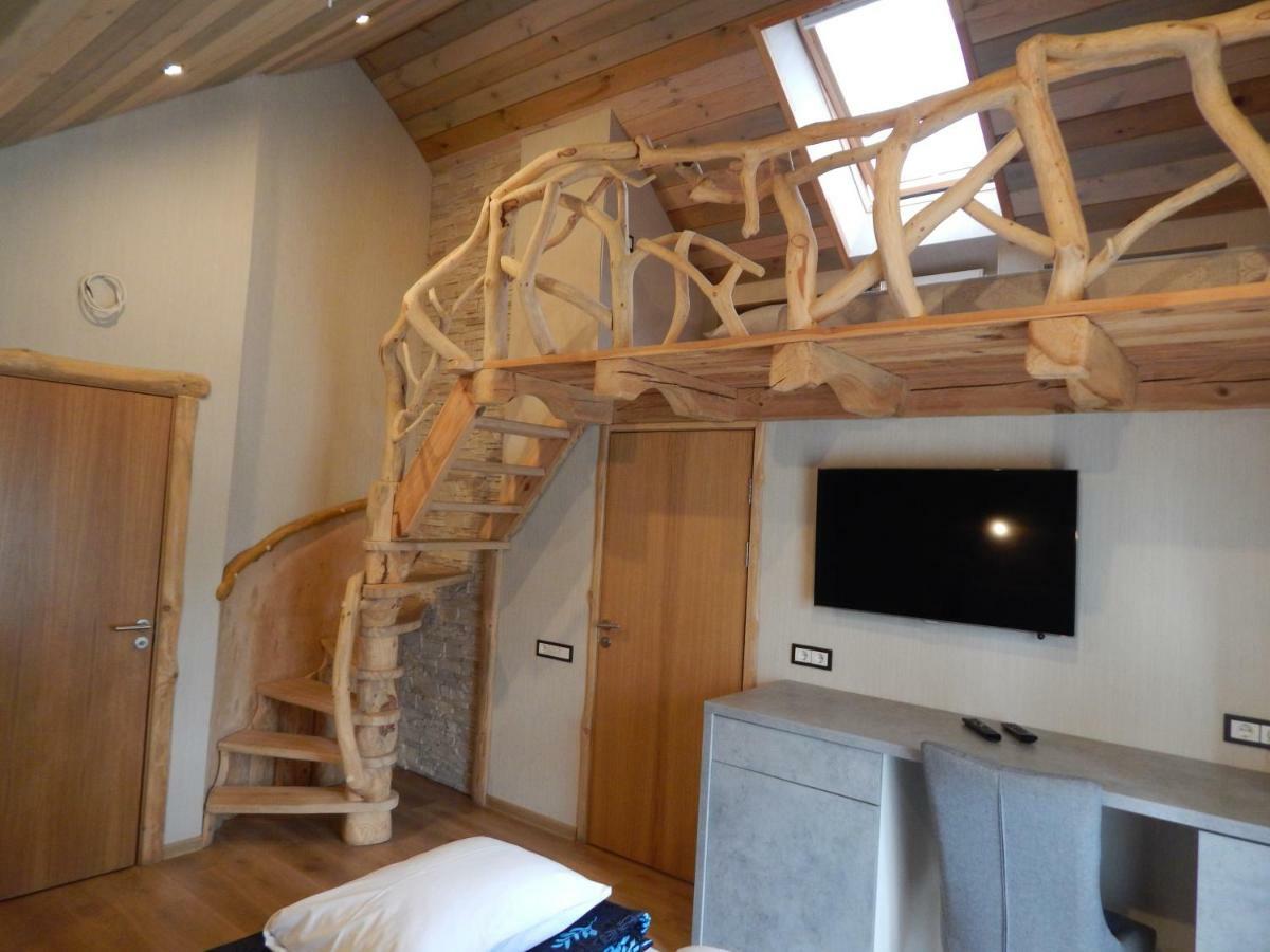 Pie Veca Kaleja Hotel Dyneburg Zewnętrze zdjęcie